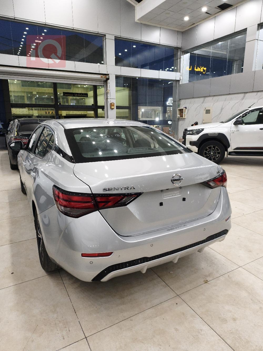 نيسان سنترا